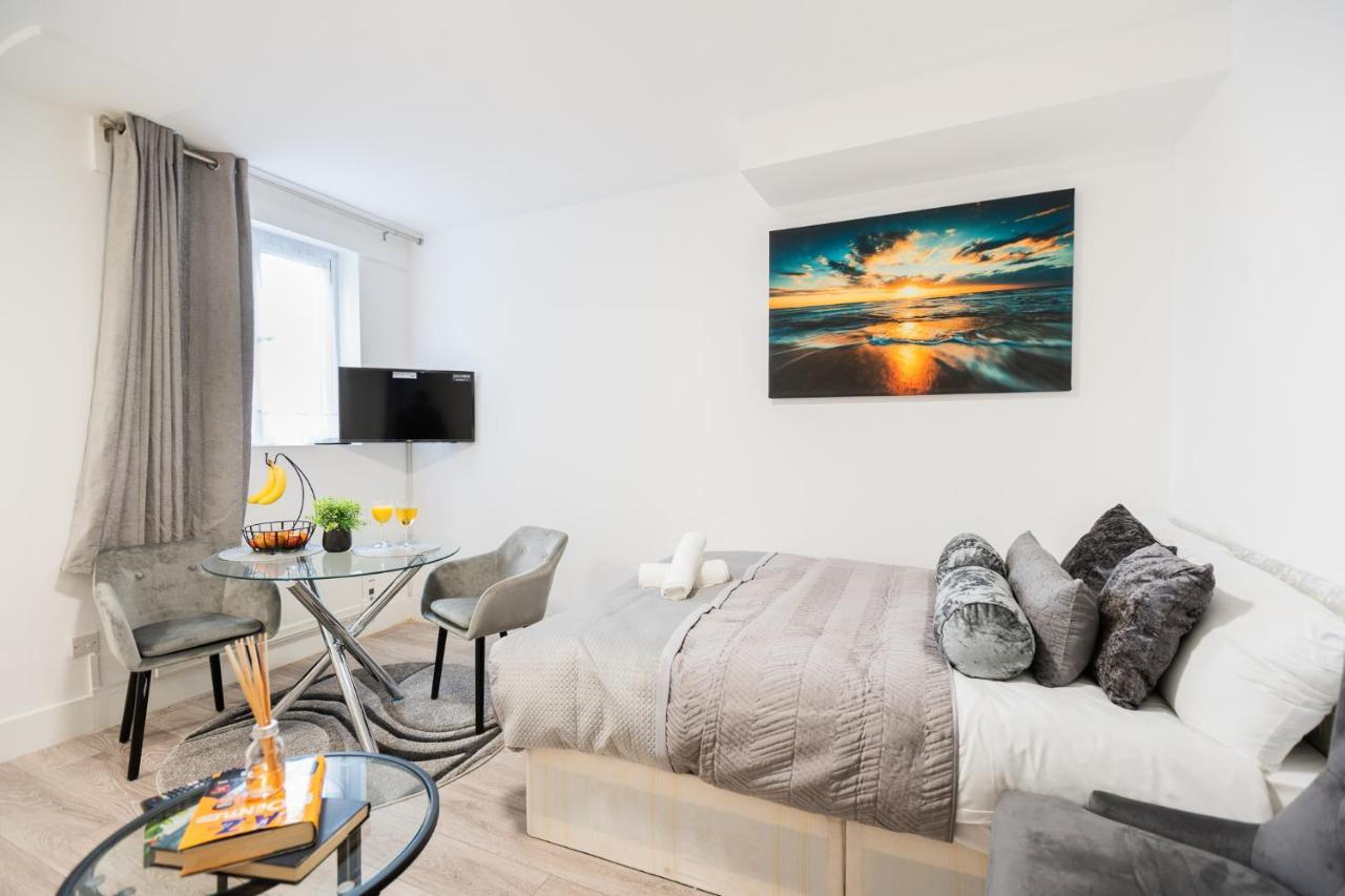 Stylish Studio Near Kensal Green Λονδίνο Εξωτερικό φωτογραφία