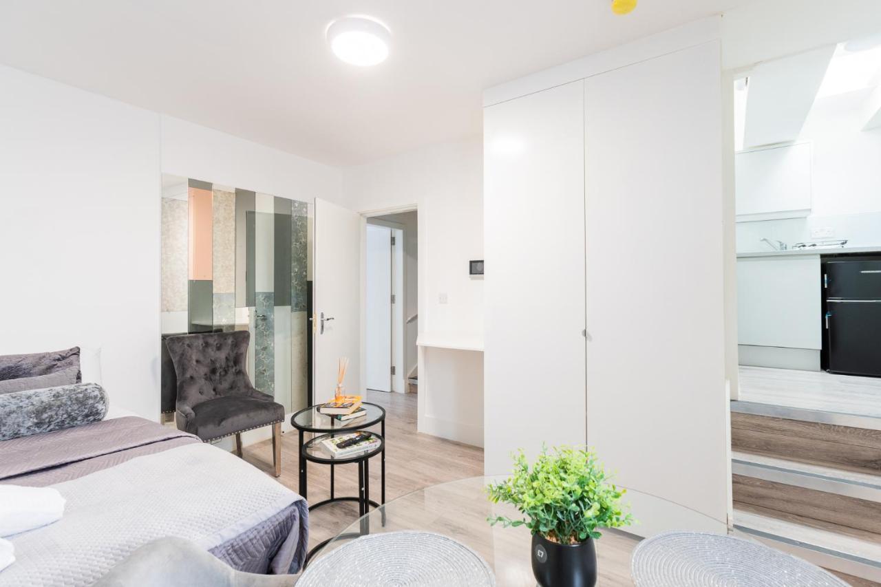 Stylish Studio Near Kensal Green Λονδίνο Εξωτερικό φωτογραφία